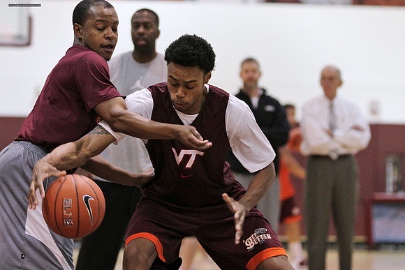 2014.11.05. VT Men Basketball Team Practice.