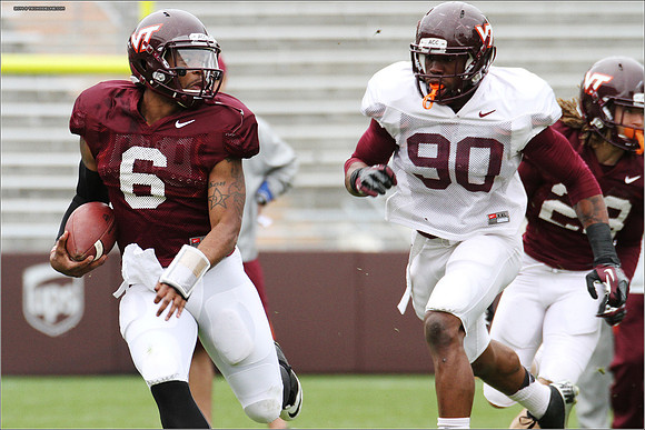 2014.04.19. VT Football Scrimmage.