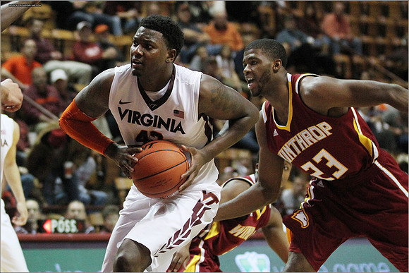 2013.12.03. Winthrop at VT