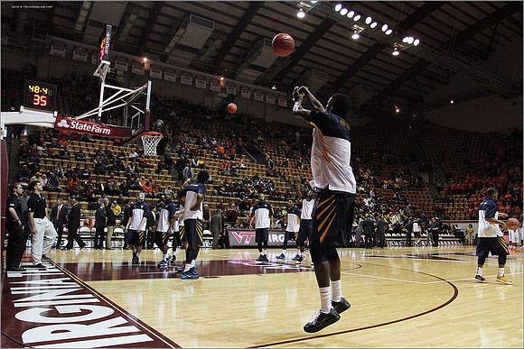 2013.11.12. WVU at VT