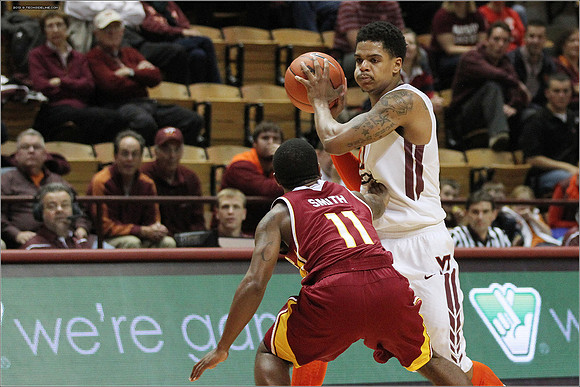 2013.12.03. Winthrop at VT