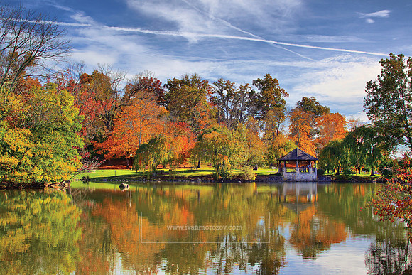Fall colors at the Duck Pond, Virginia Tech.