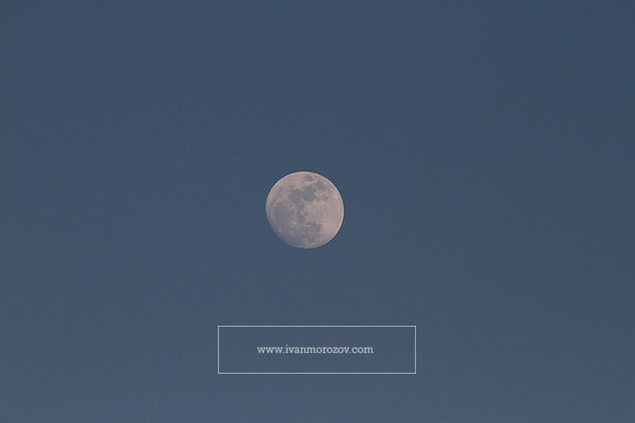 2011.05.15. Moon.