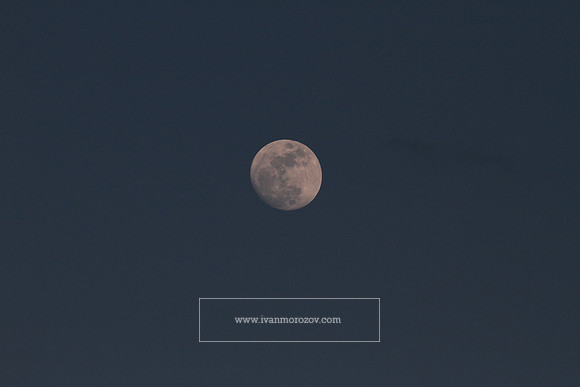 2011.05.15. Moon.