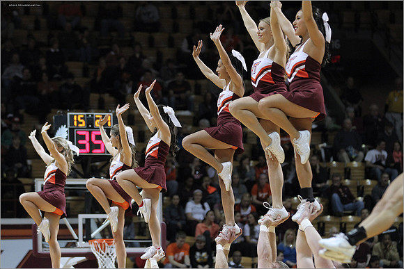 2012.11.27. Iowa (Hawkeyes) at Virginia Tech (Hokies).