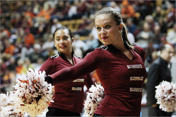 2012.11.27. Iowa (Hawkeyes) at Virginia Tech (Hokies).