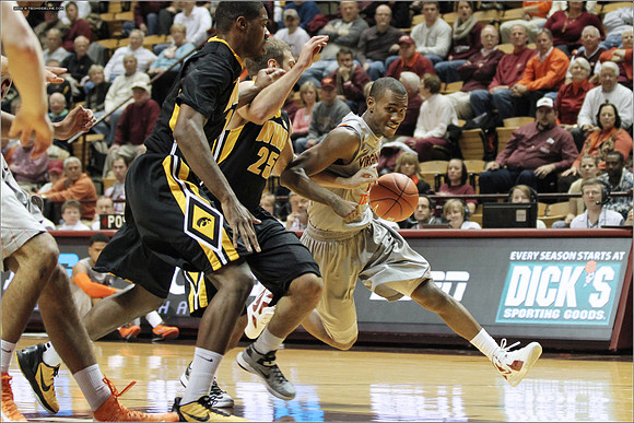 2012.11.27. Iowa (Hawkeyes) at Virginia Tech (Hokies).