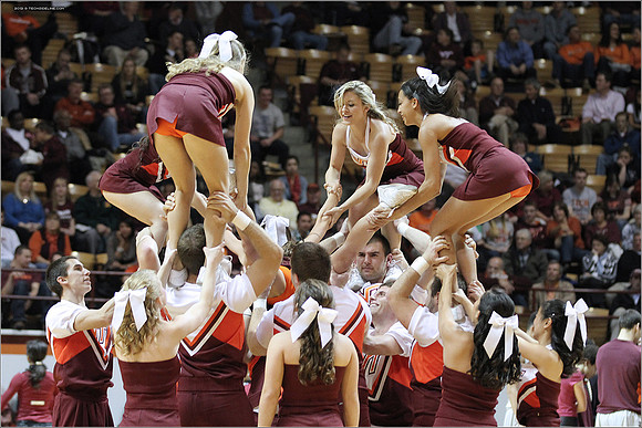 2012.11.27. Iowa (Hawkeyes) at Virginia Tech (Hokies).