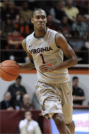 2012.11.27. Iowa (Hawkeyes) at Virginia Tech (Hokies).