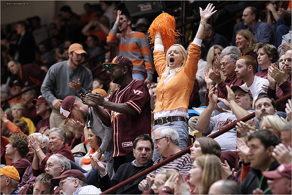 2012.11.27. Iowa (Hawkeyes) at Virginia Tech (Hokies).