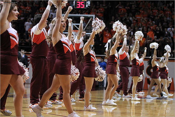 2012.11.27. Iowa (Hawkeyes) at Virginia Tech (Hokies).