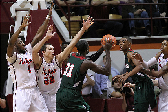 2012.12.10 Mississippi Valley State (Delta Devils) at Virginia Tech (Hokies)