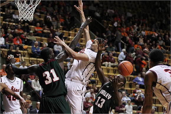 2012.12.10 Mississippi Valley State (Delta Devils) at Virginia Tech (Hokies)