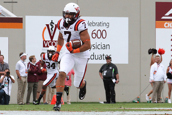 2015.09.12. Furman at VT.