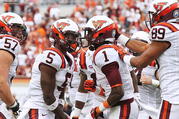 2015.09.12. Furman at VT.