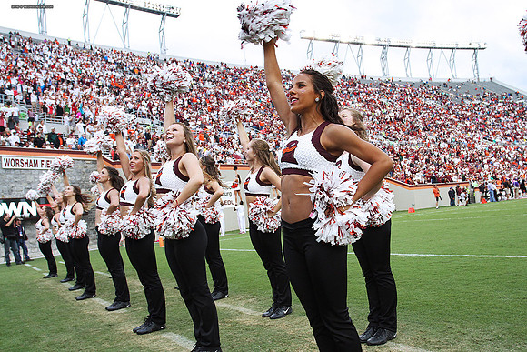 2015.09.12. Furman at VT.
