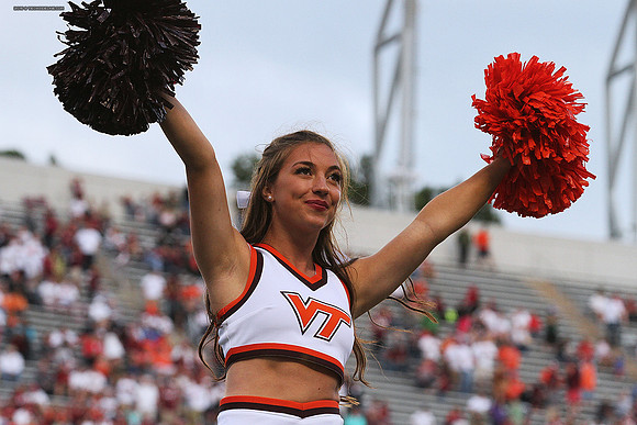 2015.09.12. Furman at VT.