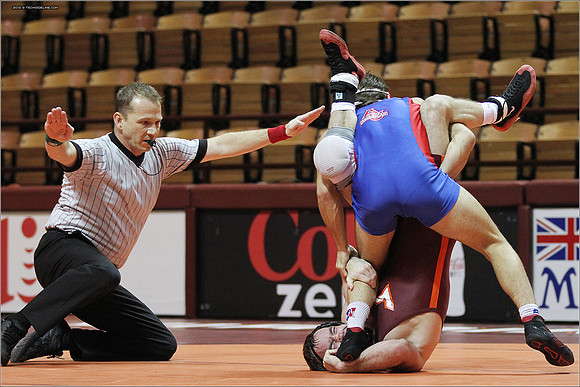 2013.11.17. Wrestling. American at VT