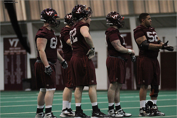 FB. 2013 Spring Practice.