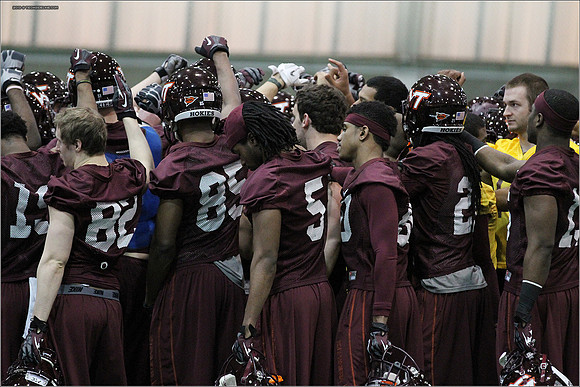 FB. 2013 Spring Practice.