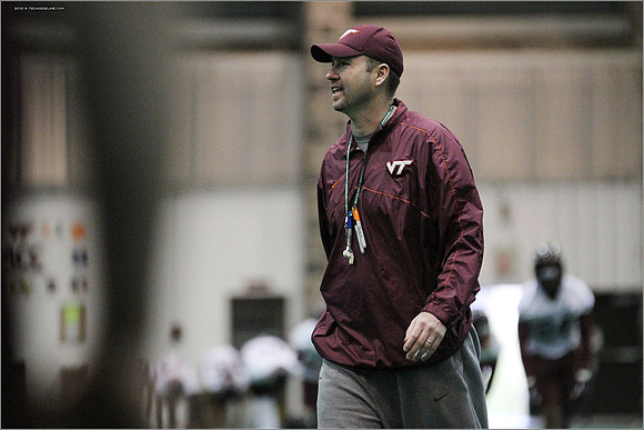 FB. 2013 Spring Practice.