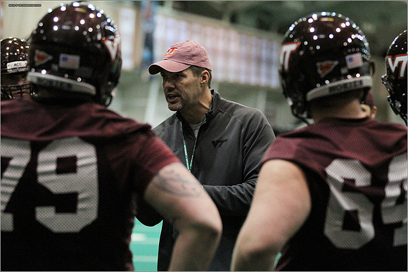FB. 2013 Spring Practice.