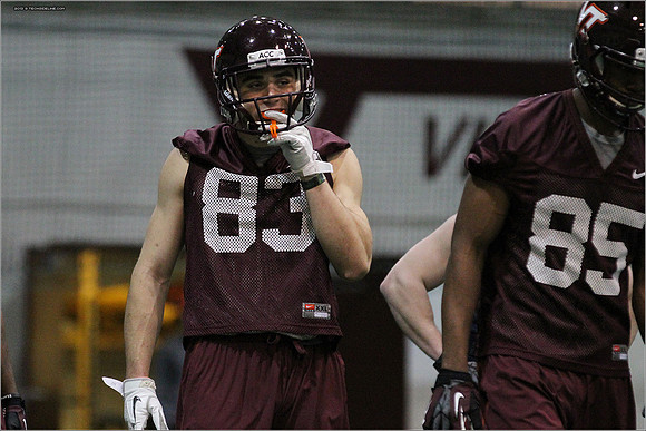 FB. 2013 Spring Practice.
