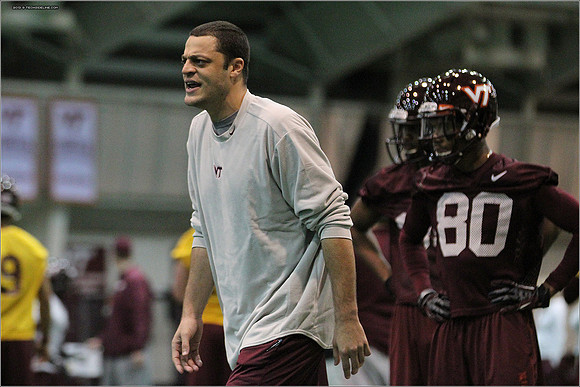 FB. 2013 Spring Practice.