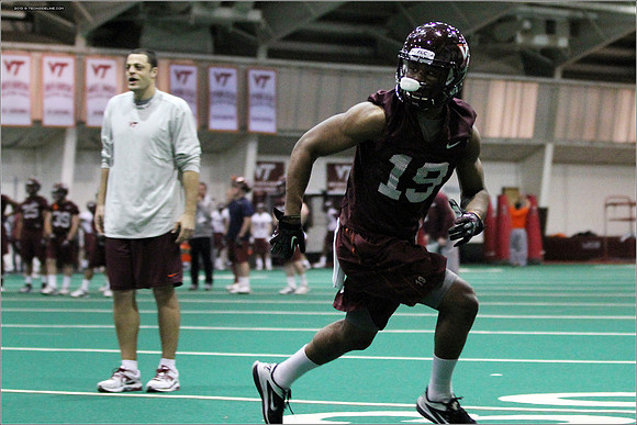 FB. 2013 Spring Practice.