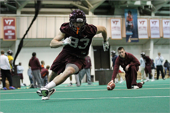 FB. 2013 Spring Practice.