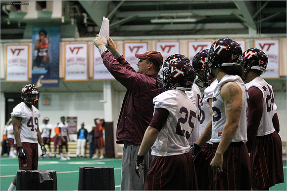 FB. 2013 Spring Practice.