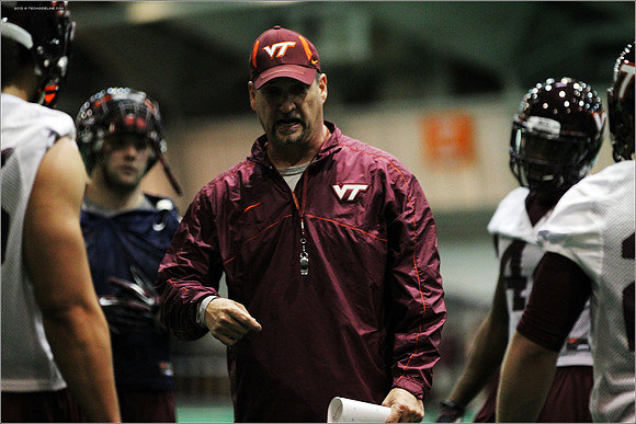 FB. 2013 Spring Practice.