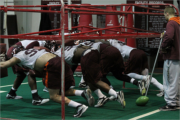 FB. 2013 Spring Practice.