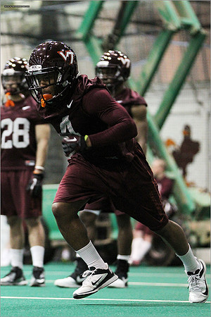 FB. 2013 Spring Practice.
