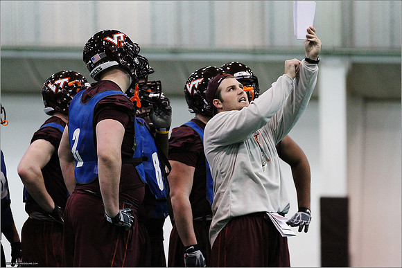FB. 2013 Spring Practice.
