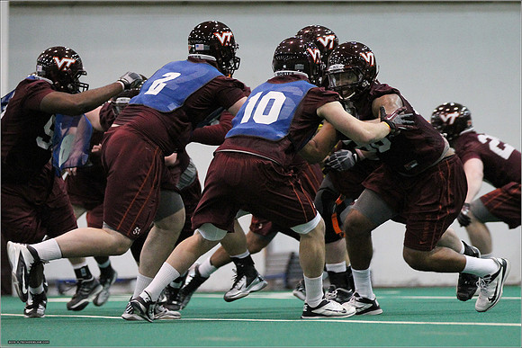 FB. 2013 Spring Practice.