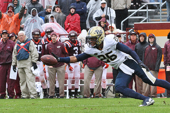 2015.10.03. Pitt at VT.
