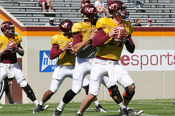 FB. 2013. Spring, football scrimmage at Virginia Tech.