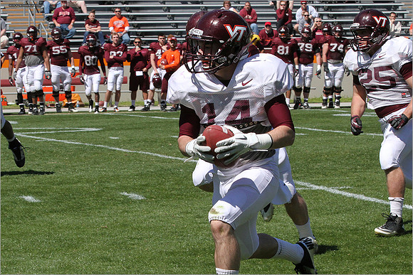 FB. 2013. Spring, football scrimmage at Virginia Tech.