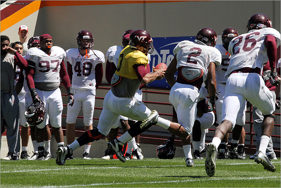 FB. 2013. Spring, football scrimmage at Virginia Tech.
