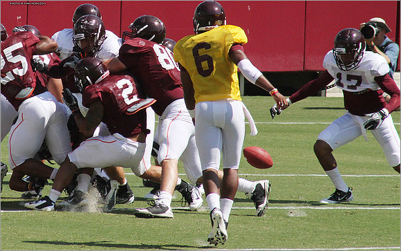2011.08.20. Virginia Tech Football. Scrimmage.