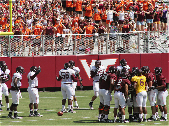 2011.08.20. Virginia Tech Football. Scrimmage.