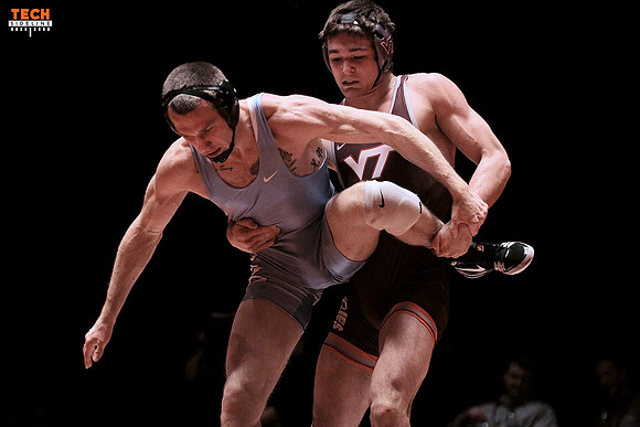 2016.01.16. Wrestling. UNC at VT