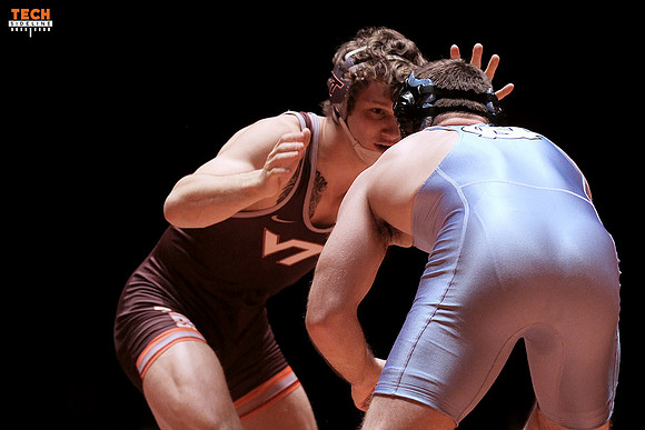 2016.01.16. Wrestling. UNC at VT