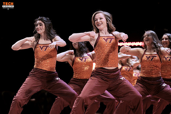 2016.01.16. Wrestling. UNC at VT