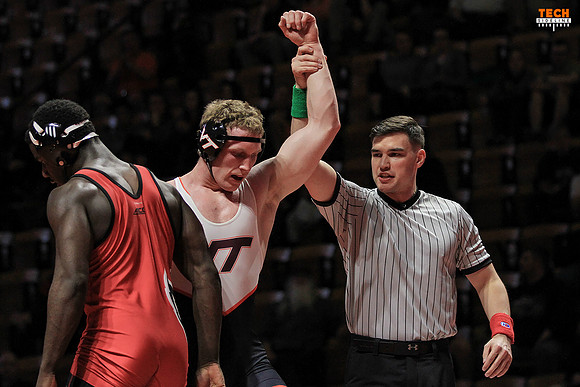 2017.02.11. Wrestling. NCSU at VT
