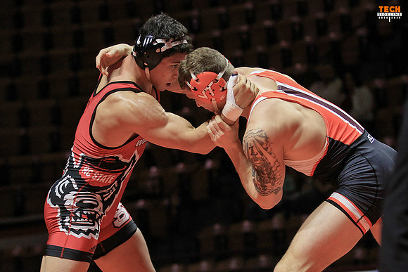 2017.02.11. Wrestling. NCSU at VT