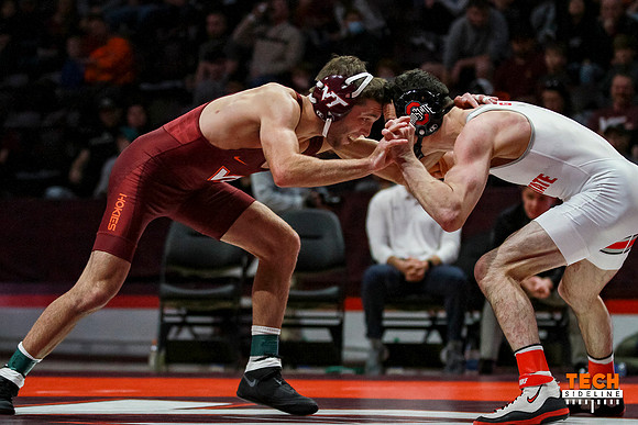 2021.11.19. WRE. Ohio State (Buckeyes, OSU) at Va Tech (Hokies).