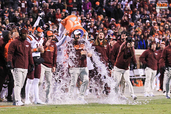 2017.11.24. VT at UVA.