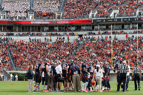 2015.11.28. VT at UVA.